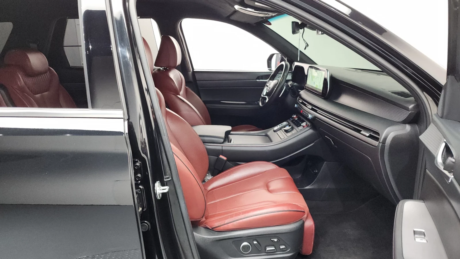 Hyundai Palisade 3.8 2WD Prestige FULL, снимка 10 - Автомобили и джипове - 54684171