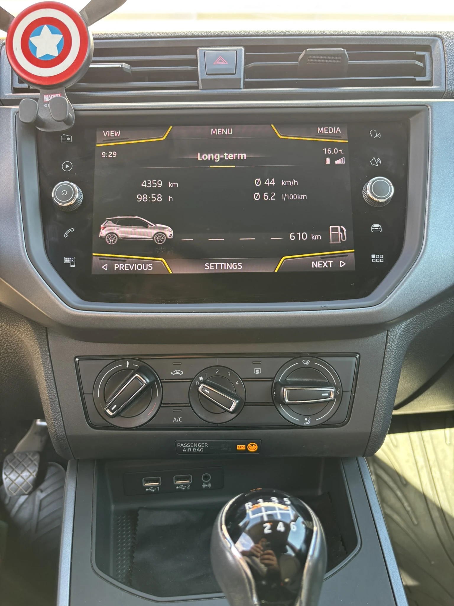 Seat Arona 1.0 TSI, 115 кс първи собственик, снимка 11 - Автомобили и джипове - 54959557