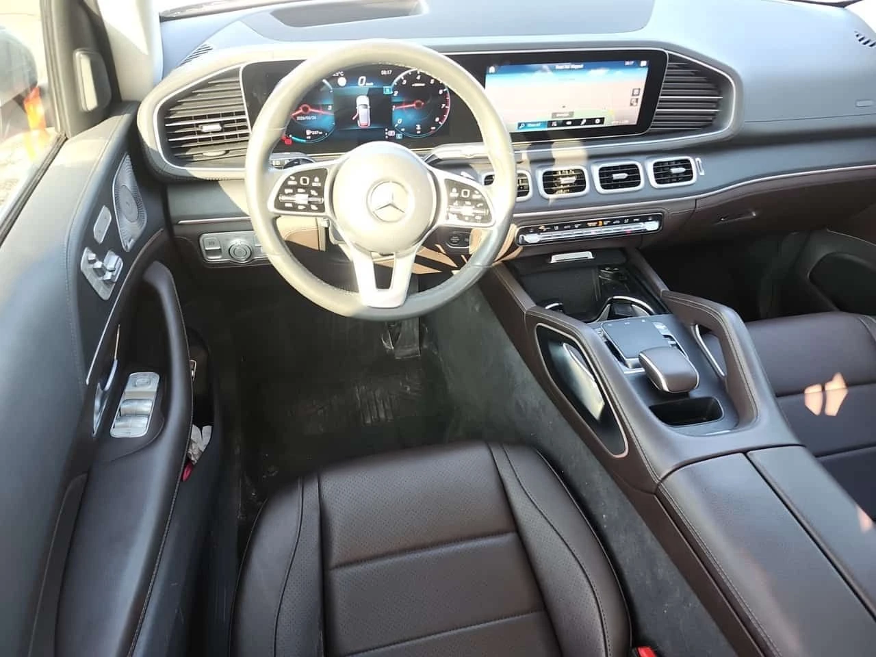 Mercedes-Benz GLE 350 * CARFAX * BURMESTER * 2 КЛЮЧА * АВТОКРЕДИТ * , снимка 10 - Автомобили и джипове - 55174323