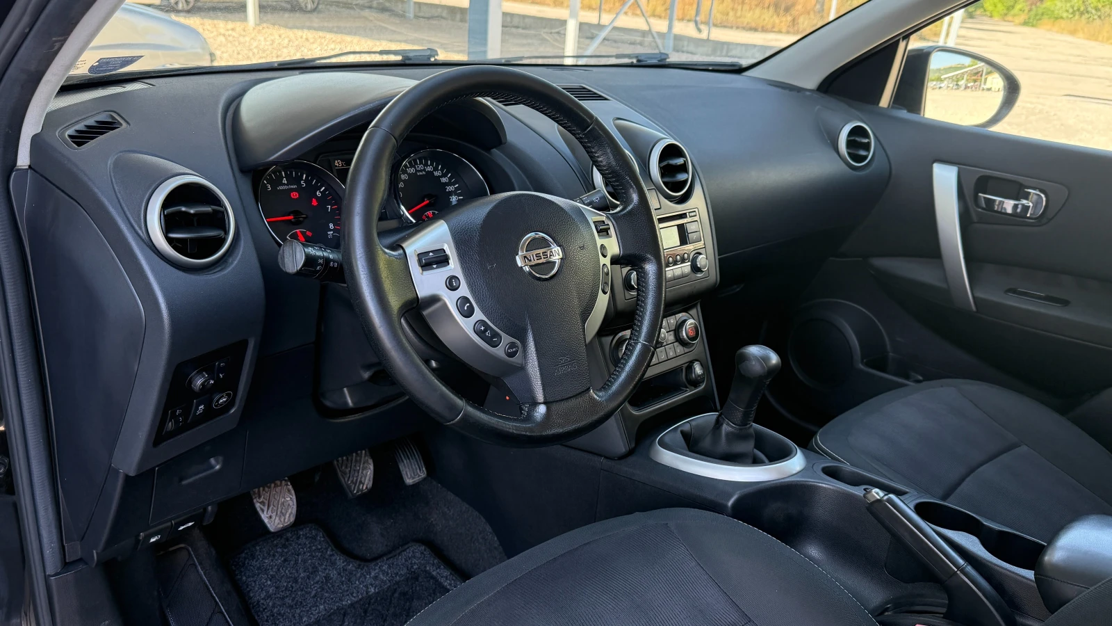 Nissan Qashqai 1.6-117кс/GPL-BRC-ГАЗ/189000km/ВНОС ОТ ИТАЛИЯ, снимка 11 - Автомобили и джипове - 55478549