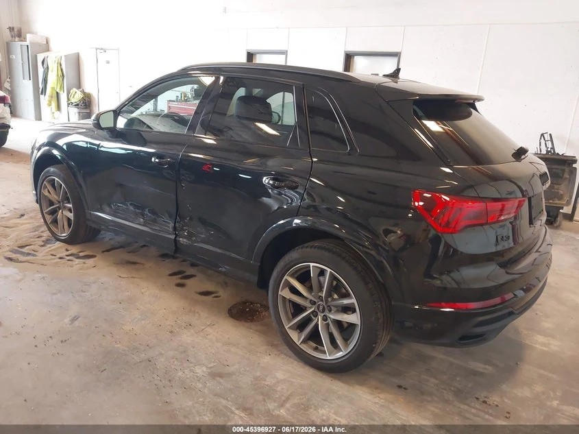 Audi Q3 2.0l Premium Plus 45 Tfsi S Line Quattro Tiptronic, снимка 3 - Автомобили и джипове - 55815904