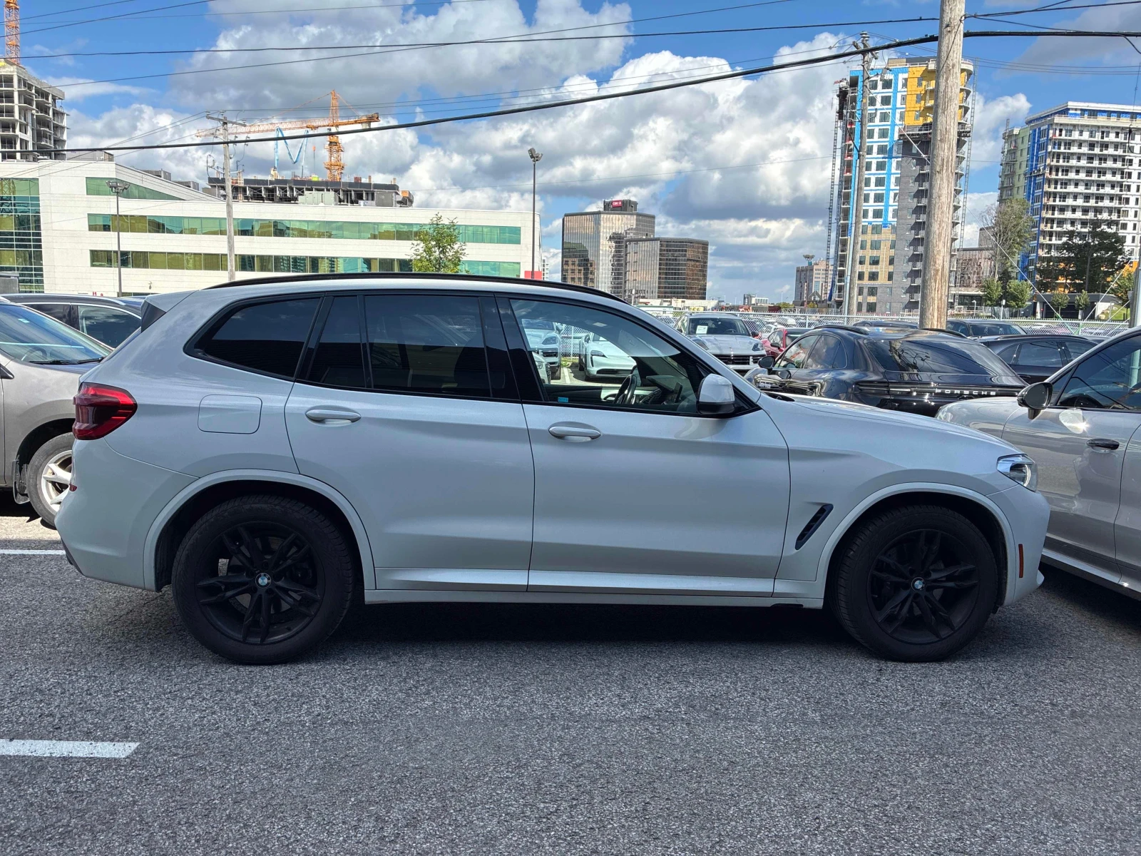 BMW X3 XDRIVE30I * ГЛАВНО ПРЕДСТАВИТЕЛСТВО НА PORSCHE* , снимка 4 - Автомобили и джипове - 56112713
