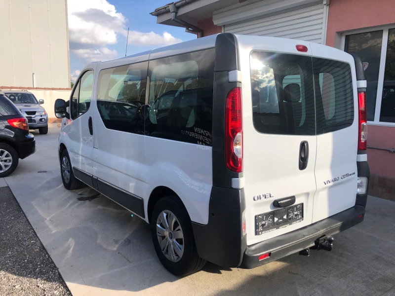 Opel Vivaro 9 места, снимка 4 - Бусове и автобуси - 52079454