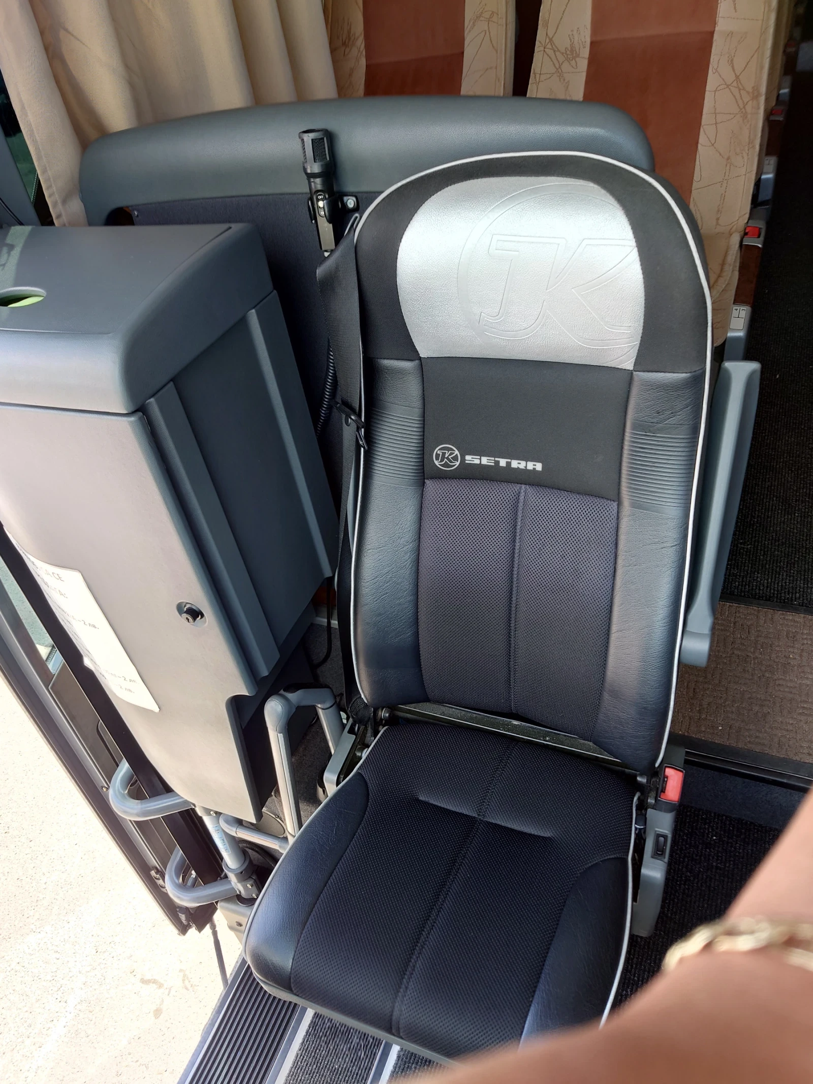 Setra S S415HD, снимка 7 - Бусове и автобуси - 55956563