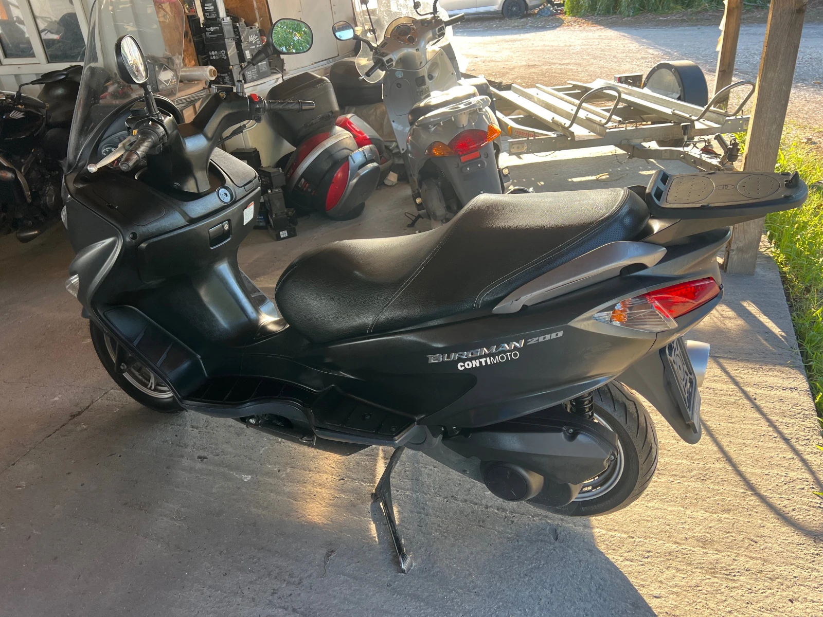 Suzuki Burgman 200i Lizing, снимка 4 - Мотоциклети и мототехника - 55631399