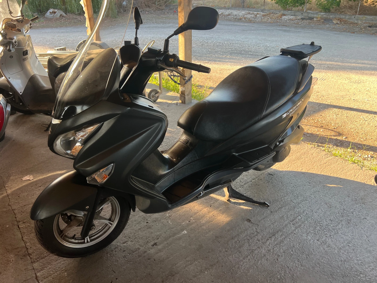 Suzuki Burgman 200i Lizing, снимка 8 - Мотоциклети и мототехника - 55631399