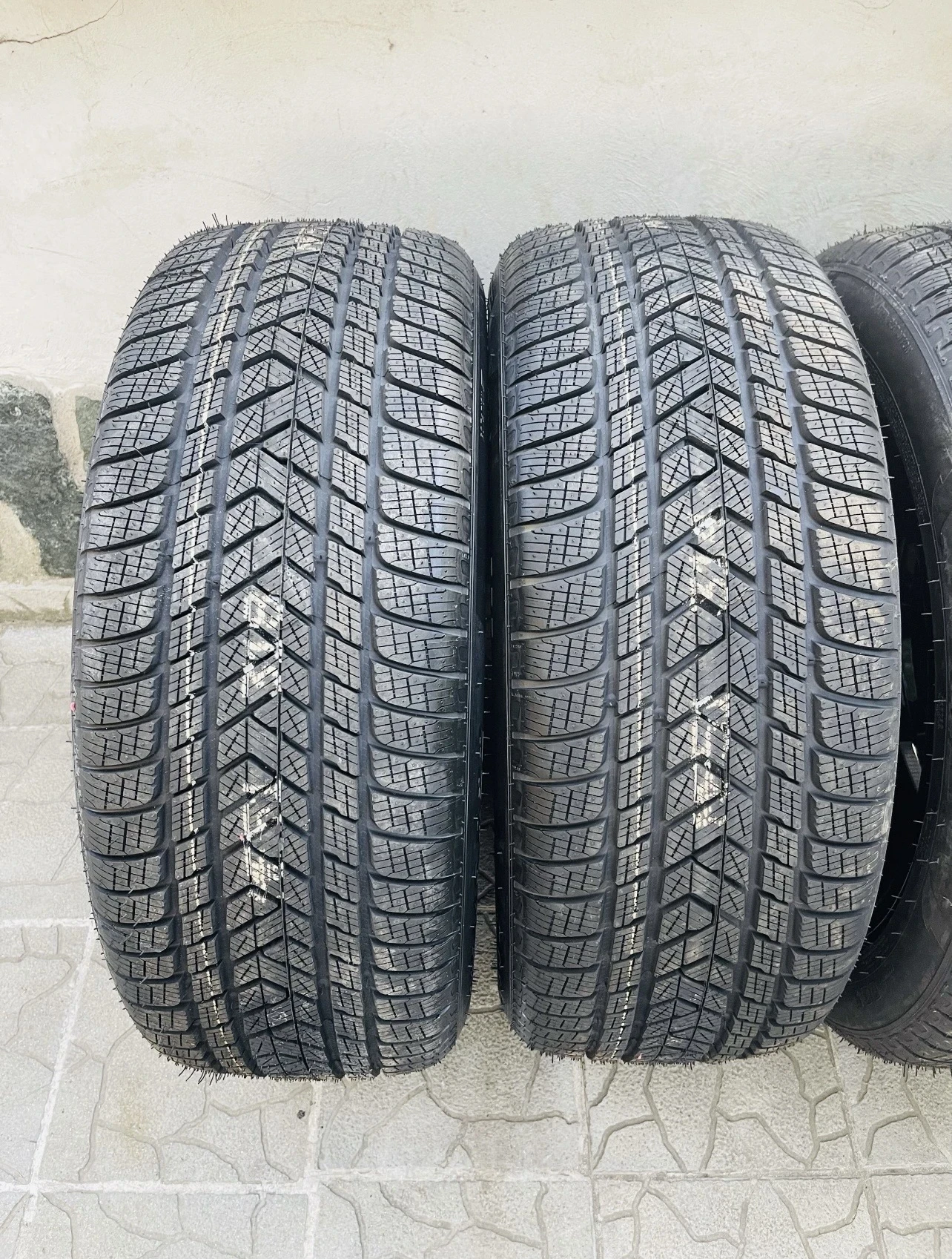 Гуми с джанти Pirelli 285/45R22, снимка 4 - Гуми и джанти - 56154447