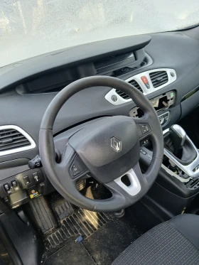 Renault Scenic 2.0i, снимка 3