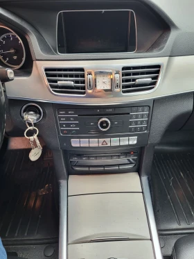 Обява за продажба на Mercedes-Benz E 220 136 коня 7 месна ~16 980 лв. - изображение 4