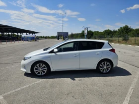 Toyota Auris 1.8i HYBRID, ТОП!!! - 16999 лв. - 11098374 7