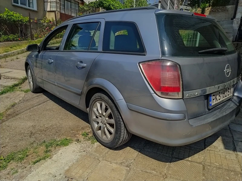 Opel Astra Cdti, снимка 11 - Автомобили и джипове - 47696365