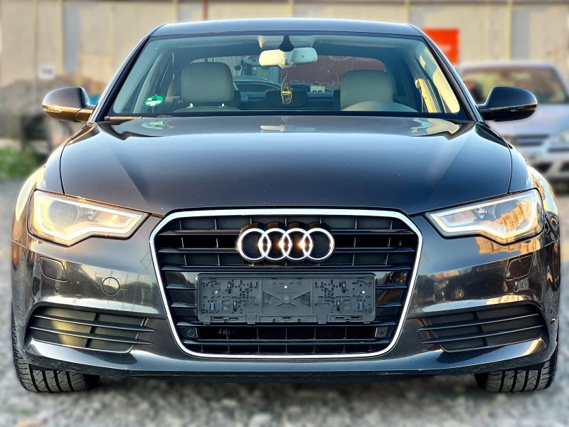 Audi A6 3.0 TFSI  * Подгрев * Седан * Кожа * УНИКАТ * 2011, снимка 4 - Автомобили и джипове - 46591091