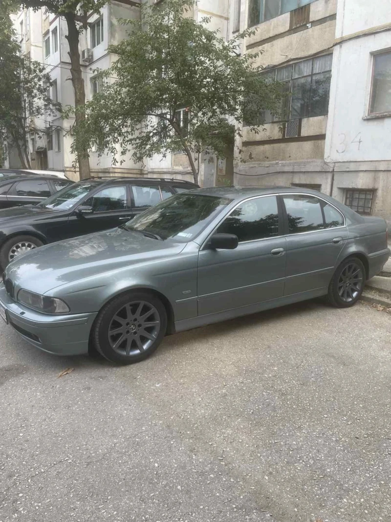 BMW 520, снимка 14 - Автомобили и джипове - 47344028