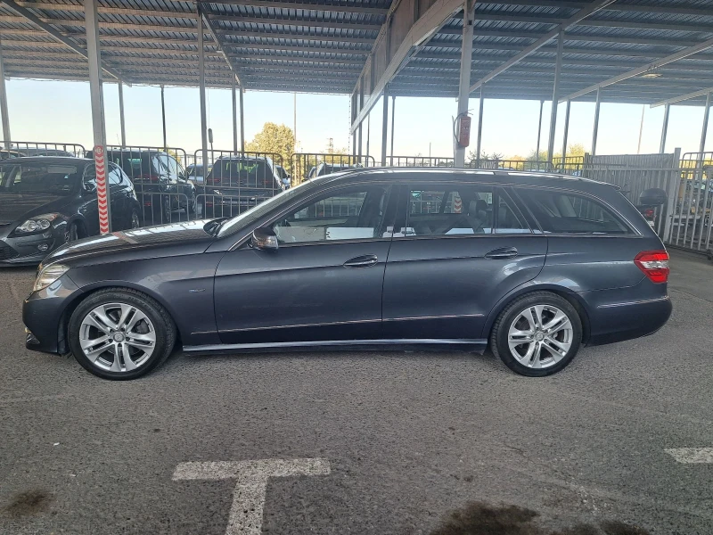 Mercedes-Benz E 250 2.5D 204ps.AVANGARDE ITALIA, снимка 3 - Автомобили и джипове - 47388702