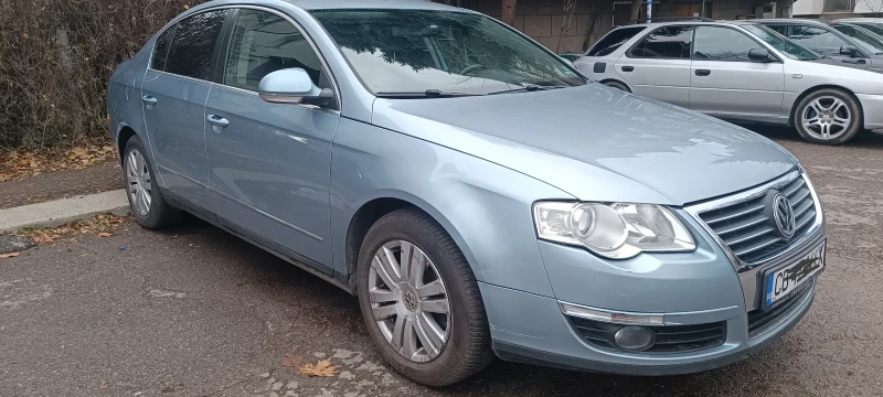 VW Passat 2.0 fsi, снимка 2 - Автомобили и джипове - 48312644