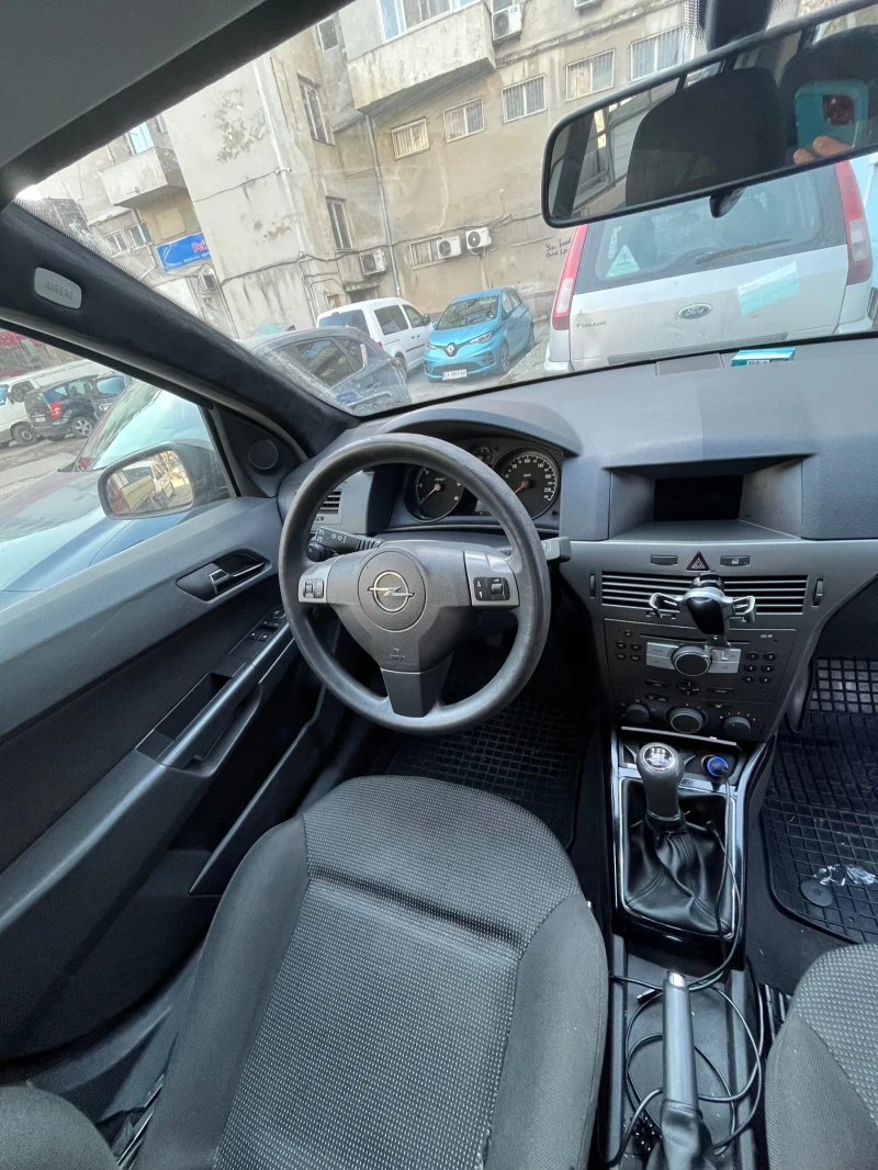 Opel Astra, снимка 3 - Автомобили и джипове - 49019131