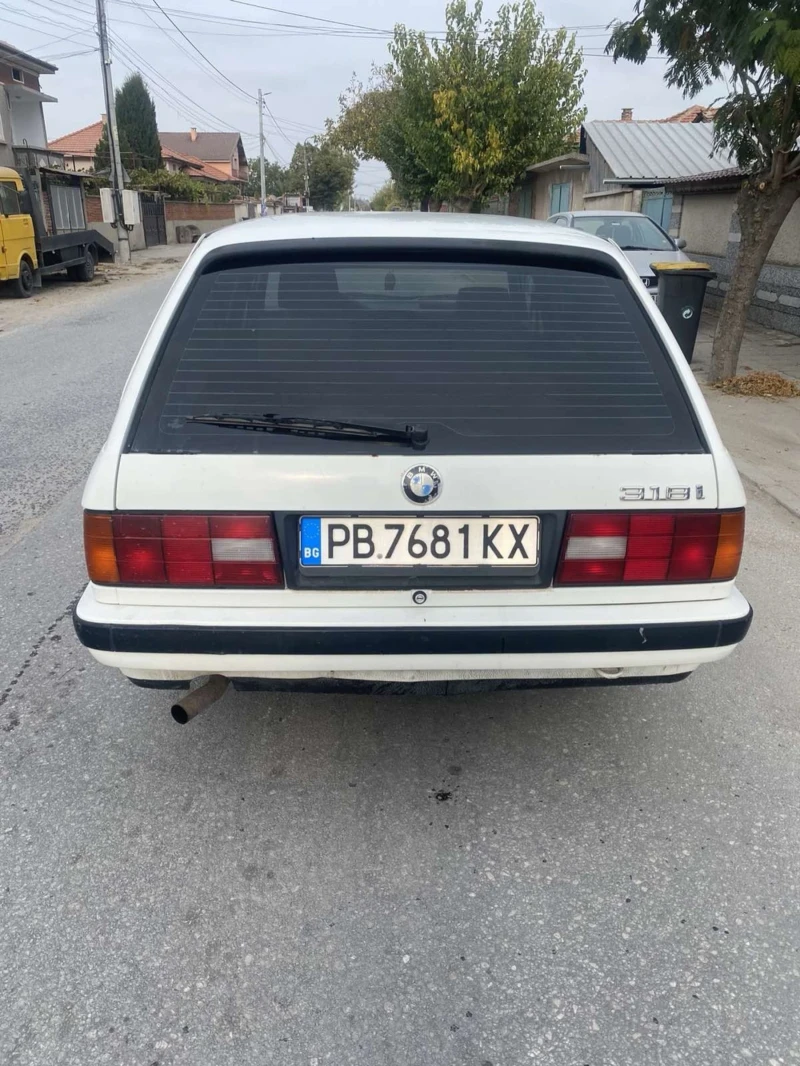 BMW 318, снимка 6 - Автомобили и джипове - 48597062