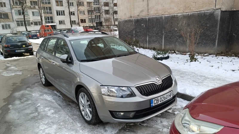 Skoda Octavia, снимка 1 - Автомобили и джипове - 49234385