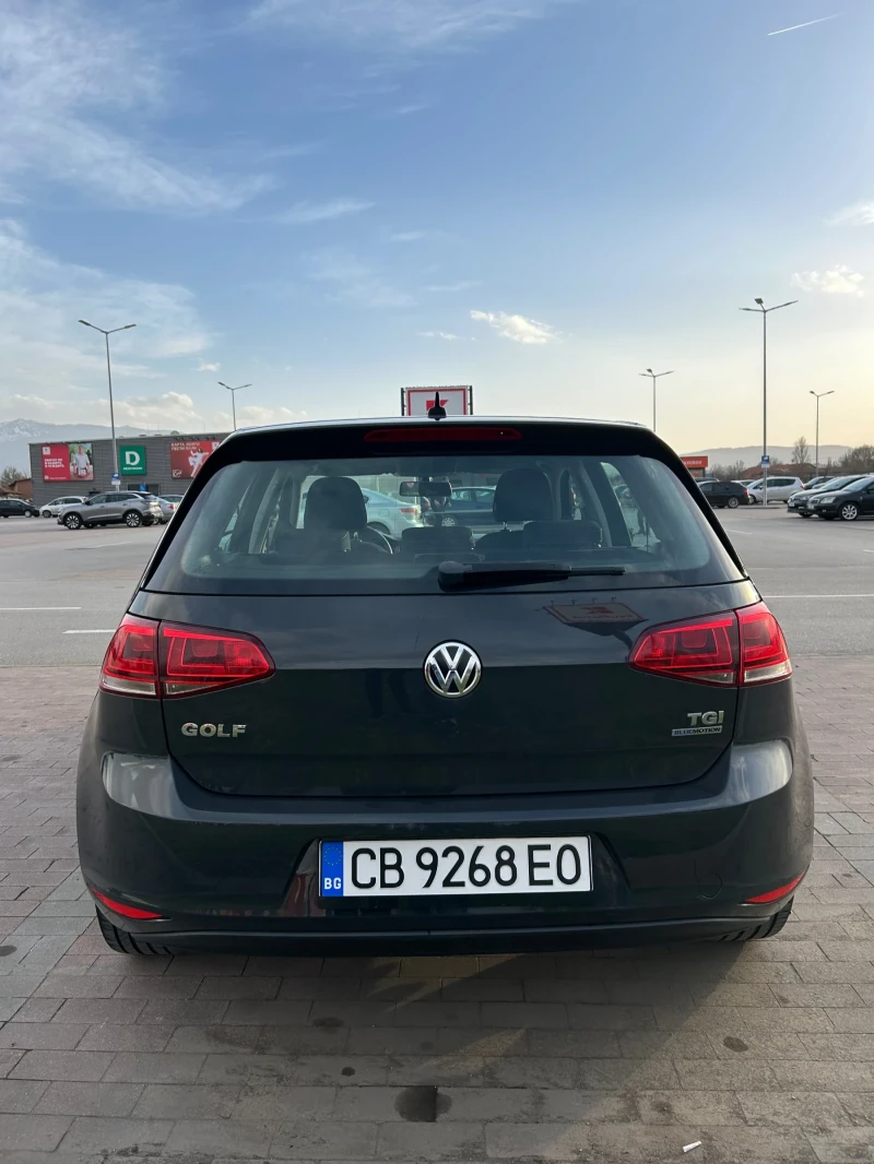 VW Golf VW Golf 7 1.4TGI DSG, снимка 4 - Автомобили и джипове - 49490861