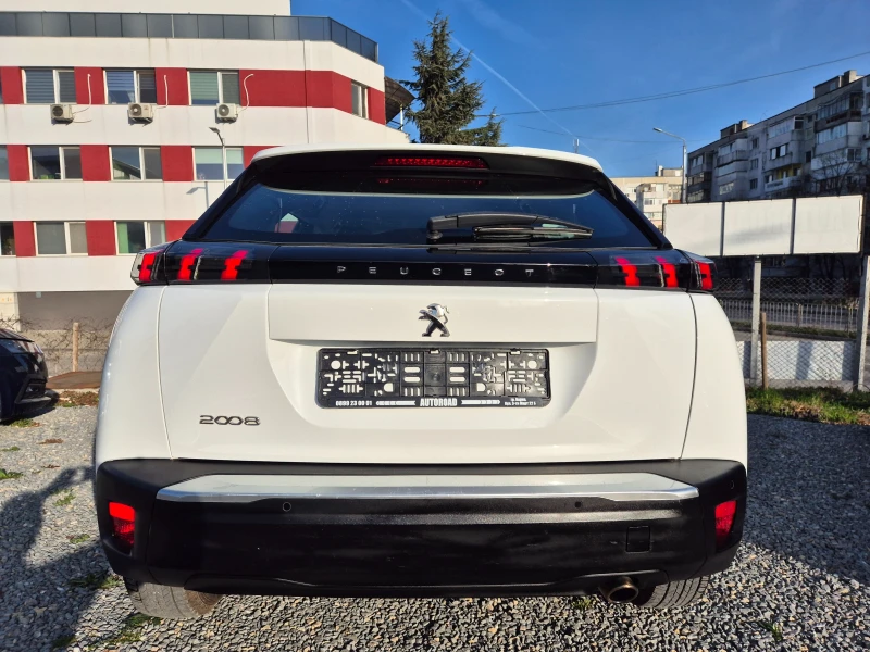 Peugeot 2008 1.5 HDI -110 K.S., снимка 6 - Автомобили и джипове - 49497378