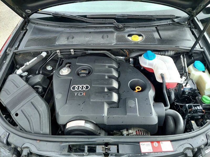 Audi A4 1.9TDI 6 СКОРОСТИ, снимка 17 - Автомобили и джипове - 49536498