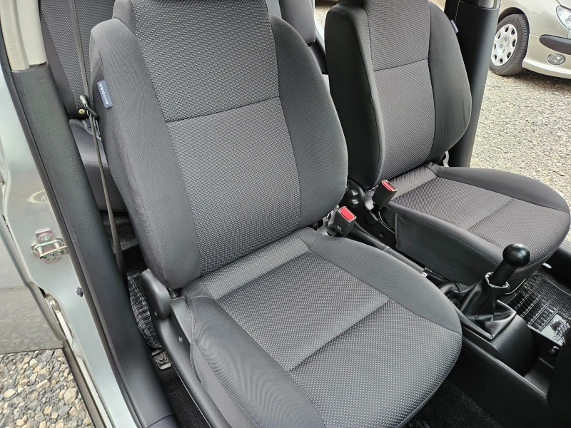 Chevrolet Aveo 1.2 бензин 75кс, снимка 13 - Автомобили и джипове - 50473822