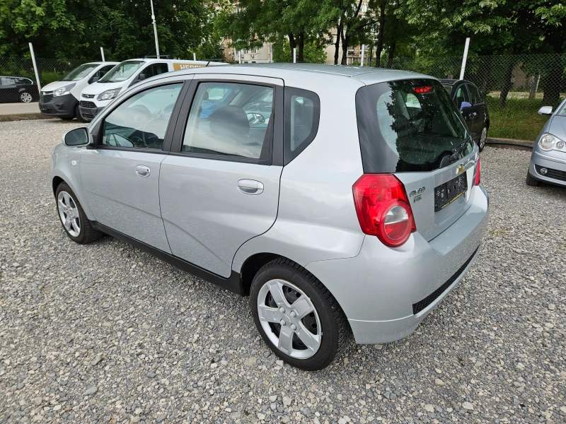 Chevrolet Aveo 1.2 бензин 75кс, снимка 5 - Автомобили и джипове - 50473822