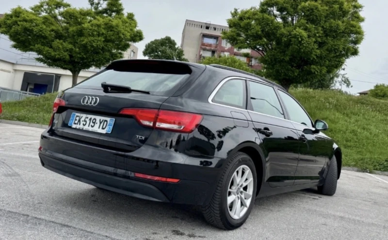 Audi A4 2.0 TDi, снимка 3 - Автомобили и джипове - 52384185