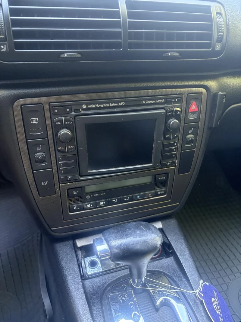 VW Passat 2, 8 V6 4motion , HIGHLINE, снимка 4 - Автомобили и джипове - 52396318