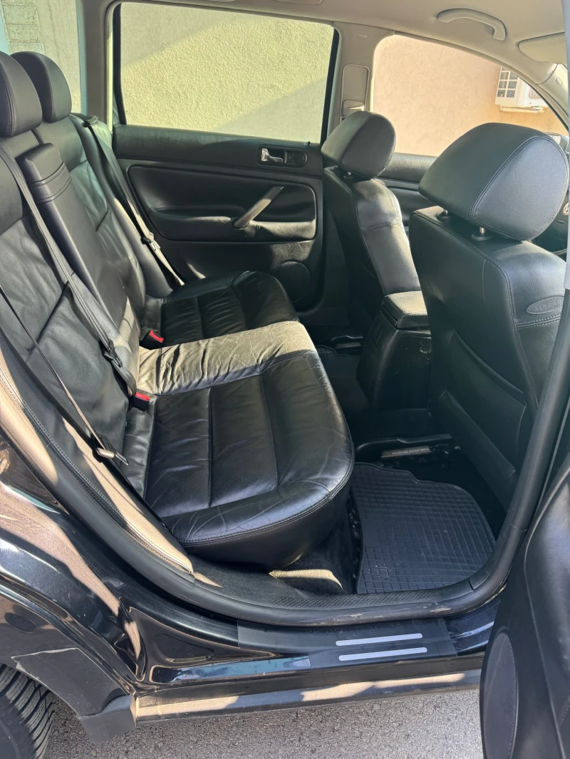 VW Passat 2, 8 V6 4motion , HIGHLINE, снимка 6 - Автомобили и джипове - 52396318