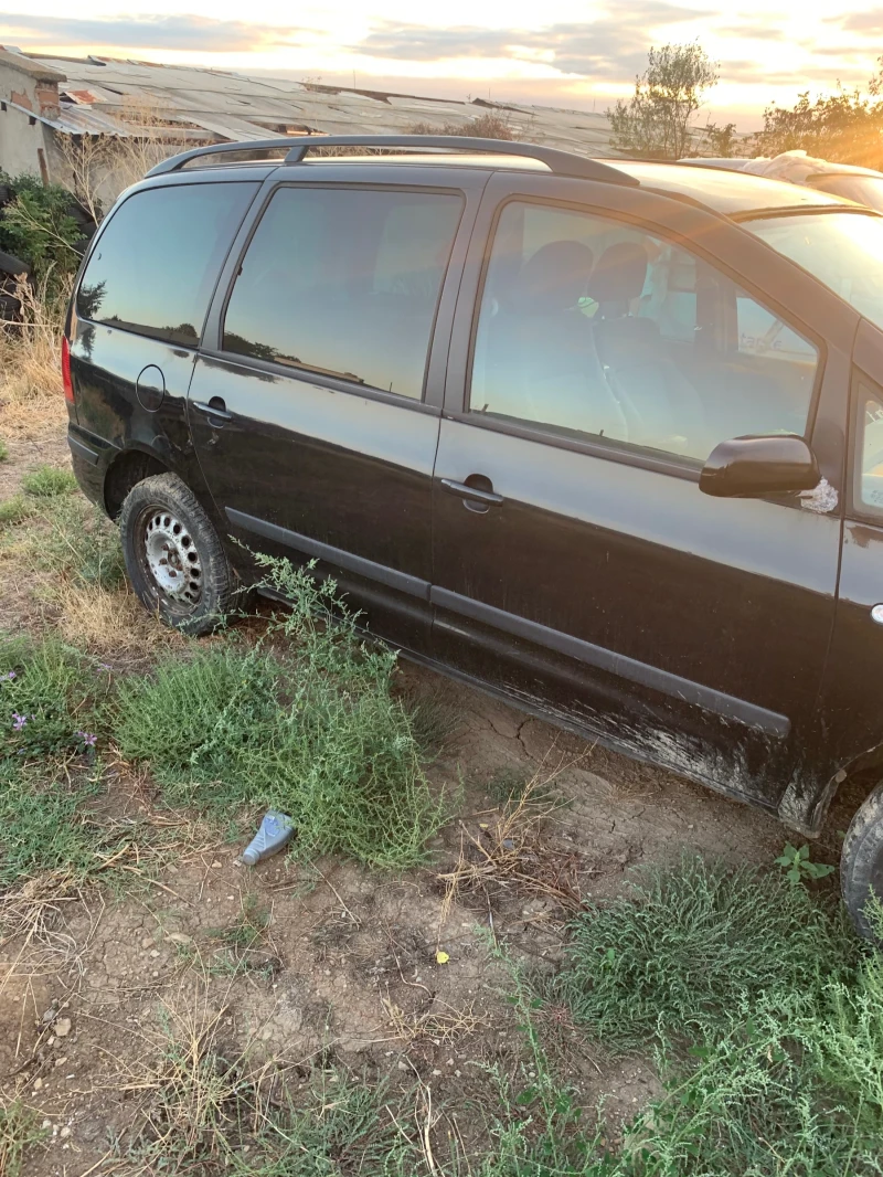 VW Sharan Ван, снимка 2 - Автомобили и джипове - 52398159