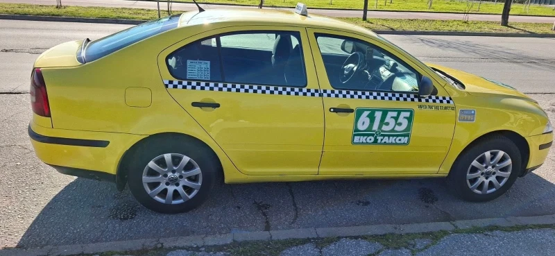 Skoda Octavia, снимка 3 - Автомобили и джипове - 53145142