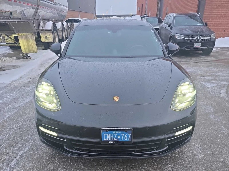 Porsche Panamera 4 Edition  CARFAX, снимка 6 - Автомобили и джипове - 53405654