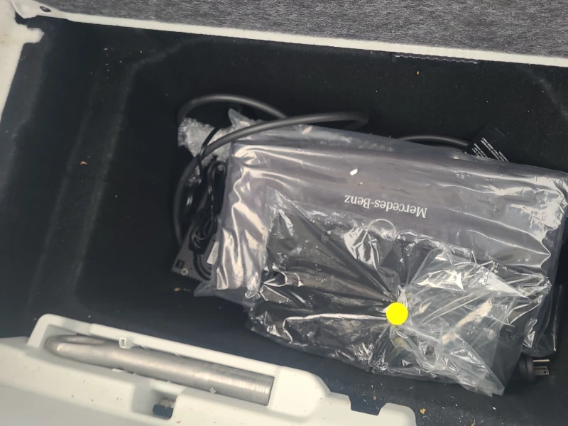 Mercedes-Benz EQS * Hyperscreen * * АвтоКредит - 89500 лв. - 46879911 | Car24.bg