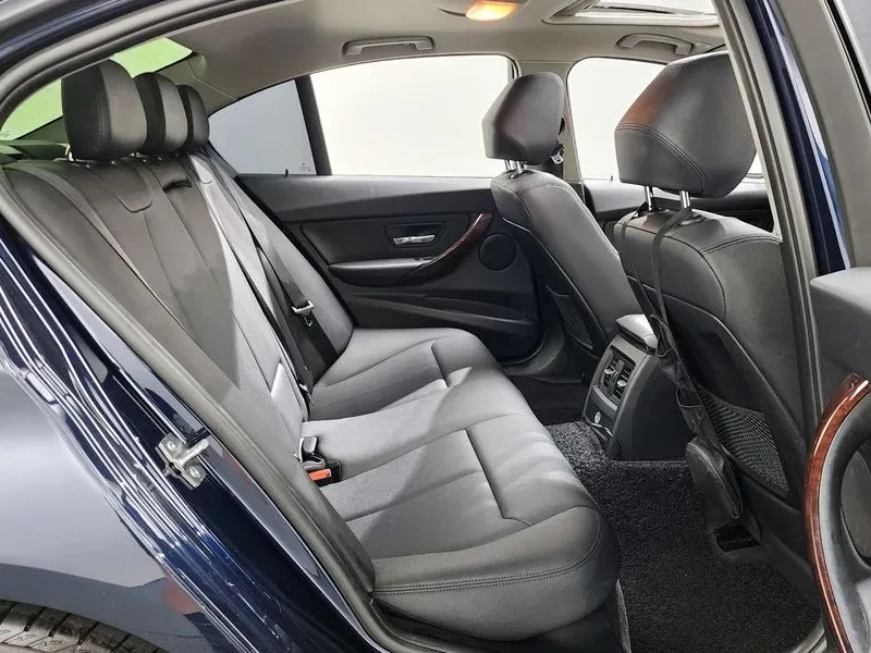 BMW 320 d | Mobile.bg   12