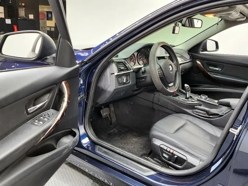 BMW 320 d | Mobile.bg   11