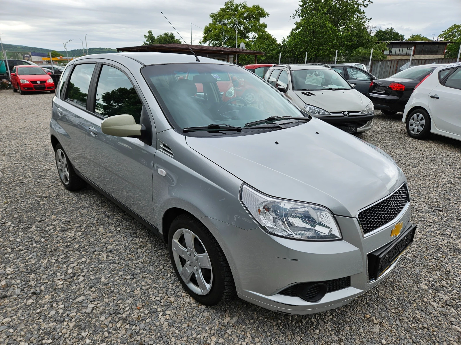 Chevrolet Aveo 1.2 бензин 75кс, снимка 1
