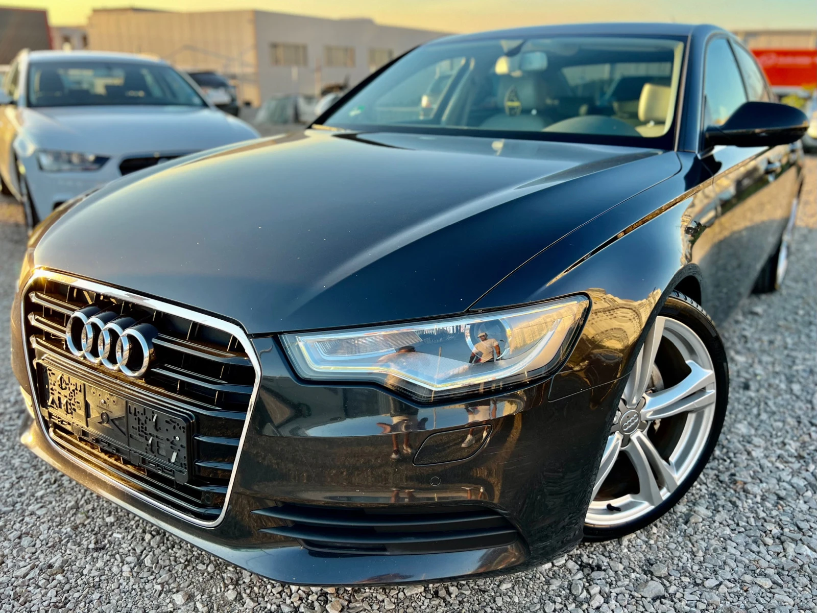 Audi A6 3.0 TFSI  * Подгрев * Седан * Кожа * УНИКАТ * 2011 - изображение 3