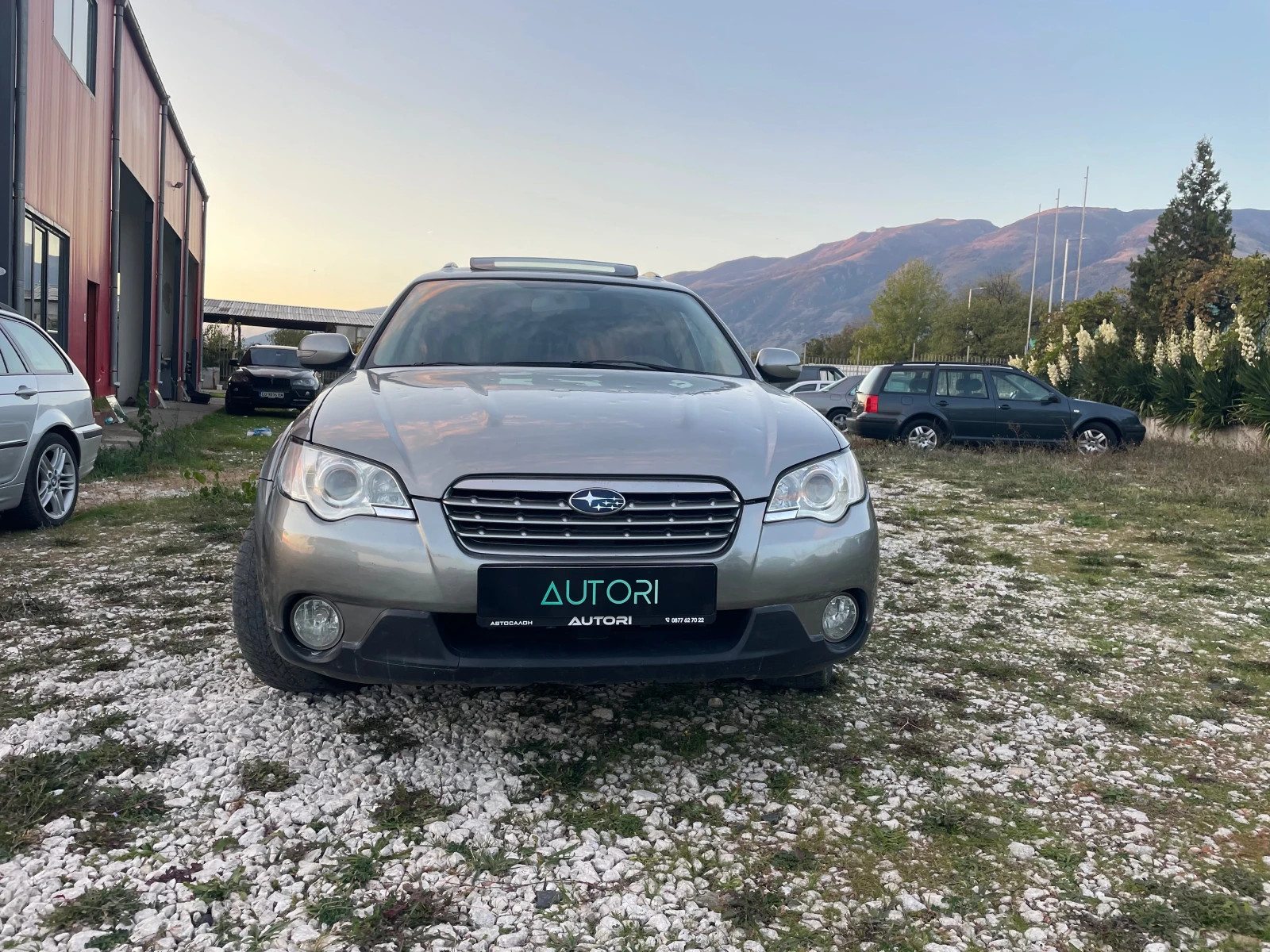 Subaru Outback 2.5 FACE ГАЗ БЕЗ ГНИЛО - изображение 2