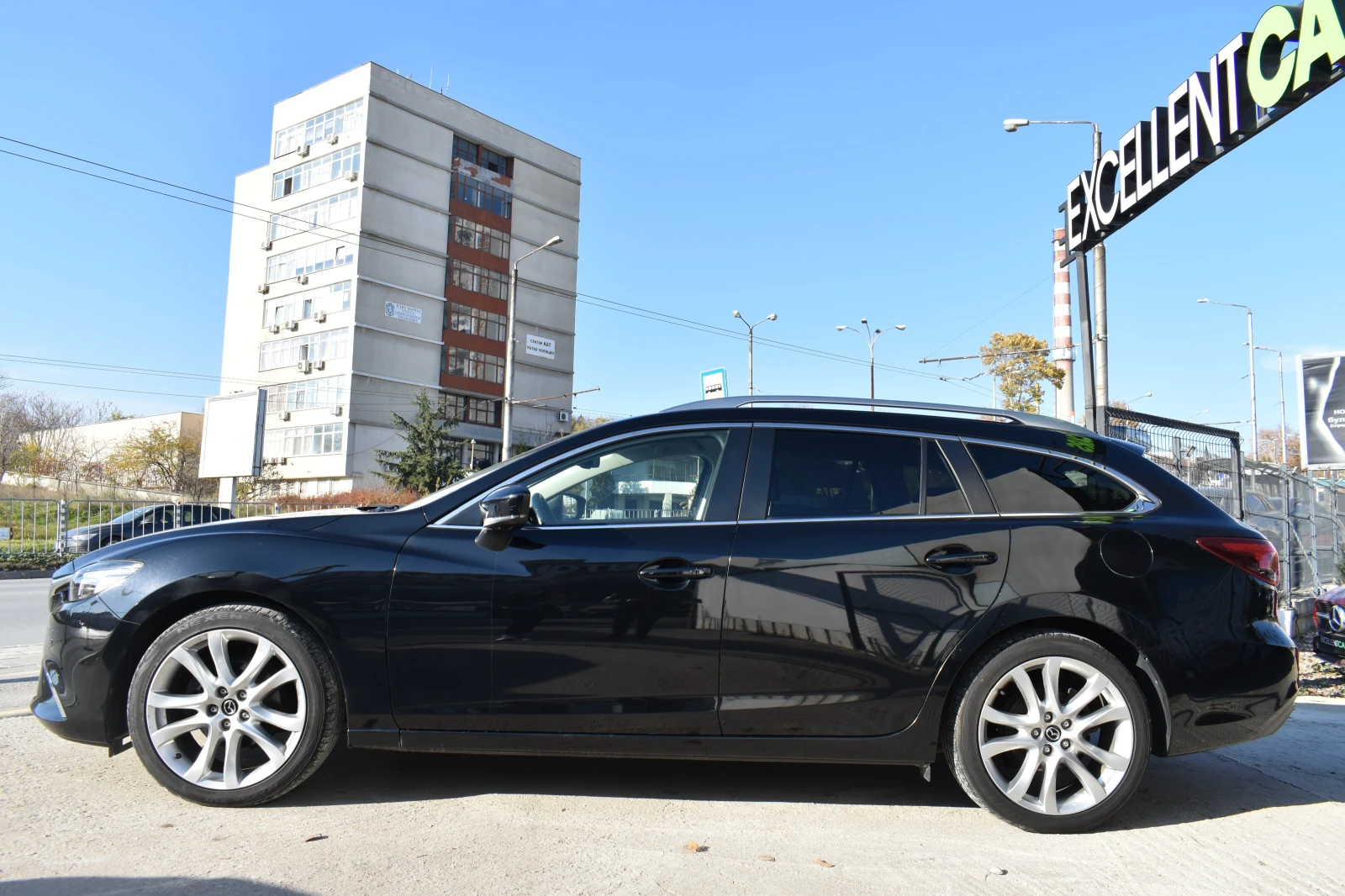 Mazda 6 2.0i* SKYACTIV* AUTOMAT* BRAKE-ASSIST* ПОДГРЕВИ - изображение 2