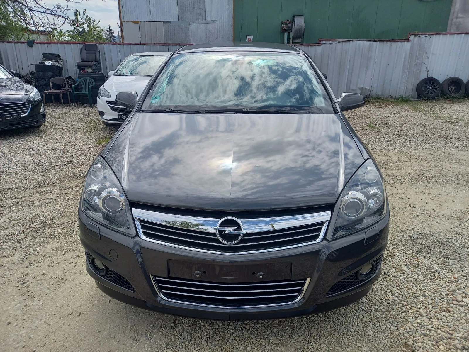 Opel Astra КАТО НОВА, COSMO, FACELIFT, ВСИЧКИ ЕКСТРИ, 1.6 116 - изображение 2