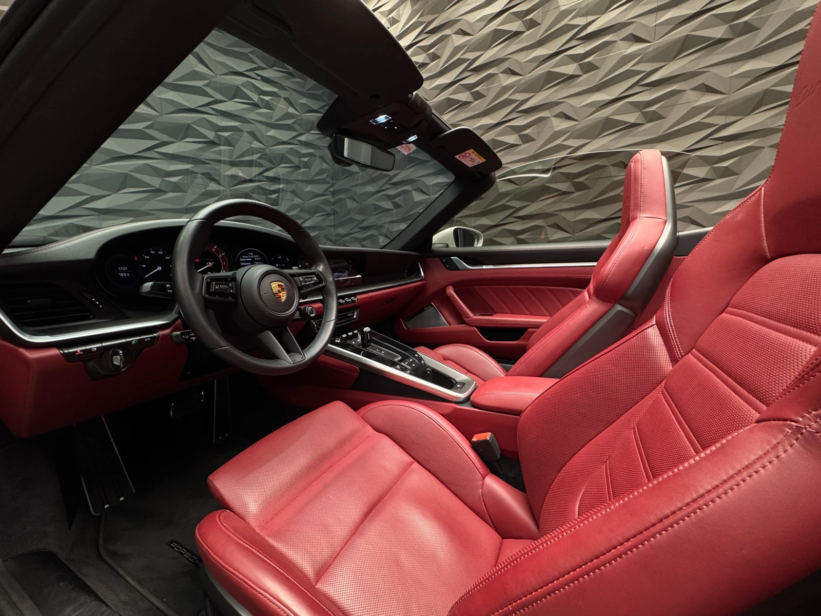 Porsche 911 Turbo S Cabrio* Burmester* Lift* Aero - изображение 7