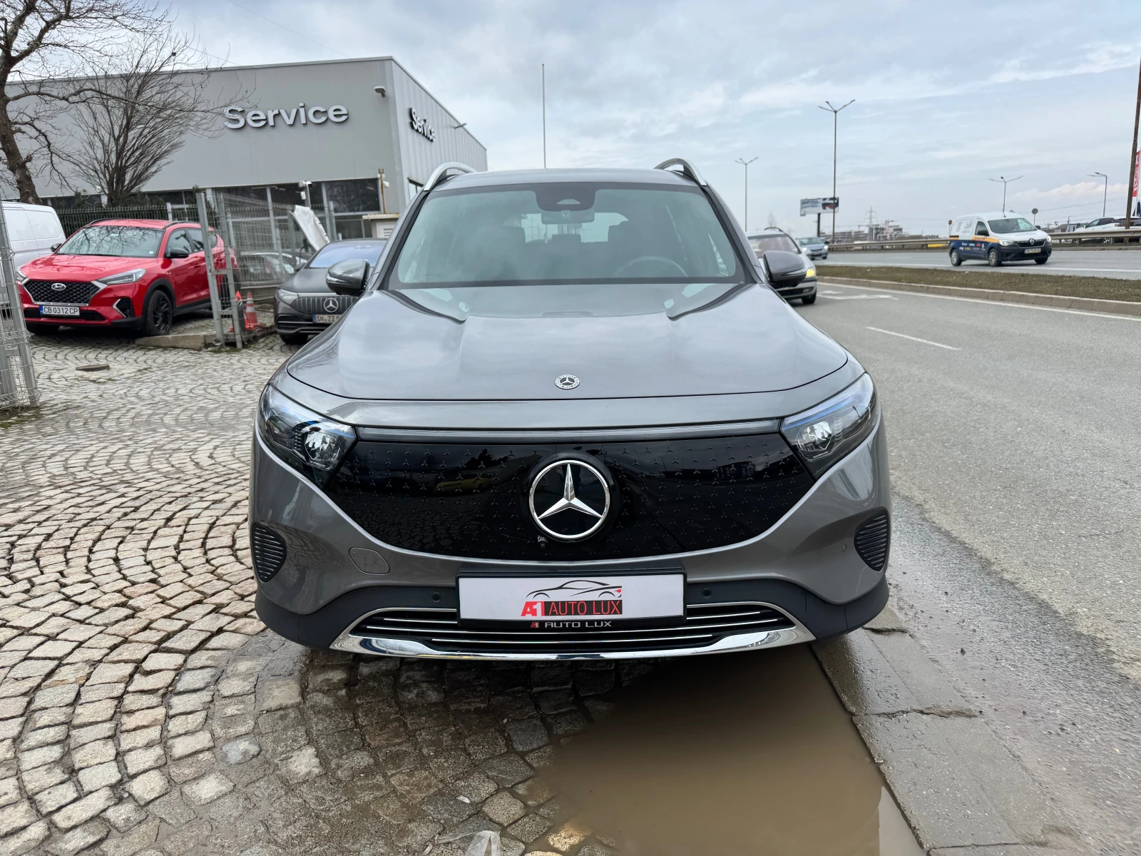 Mercedes-Benz EQB 300/Progresivei+ Night Adv Paket - изображение 2