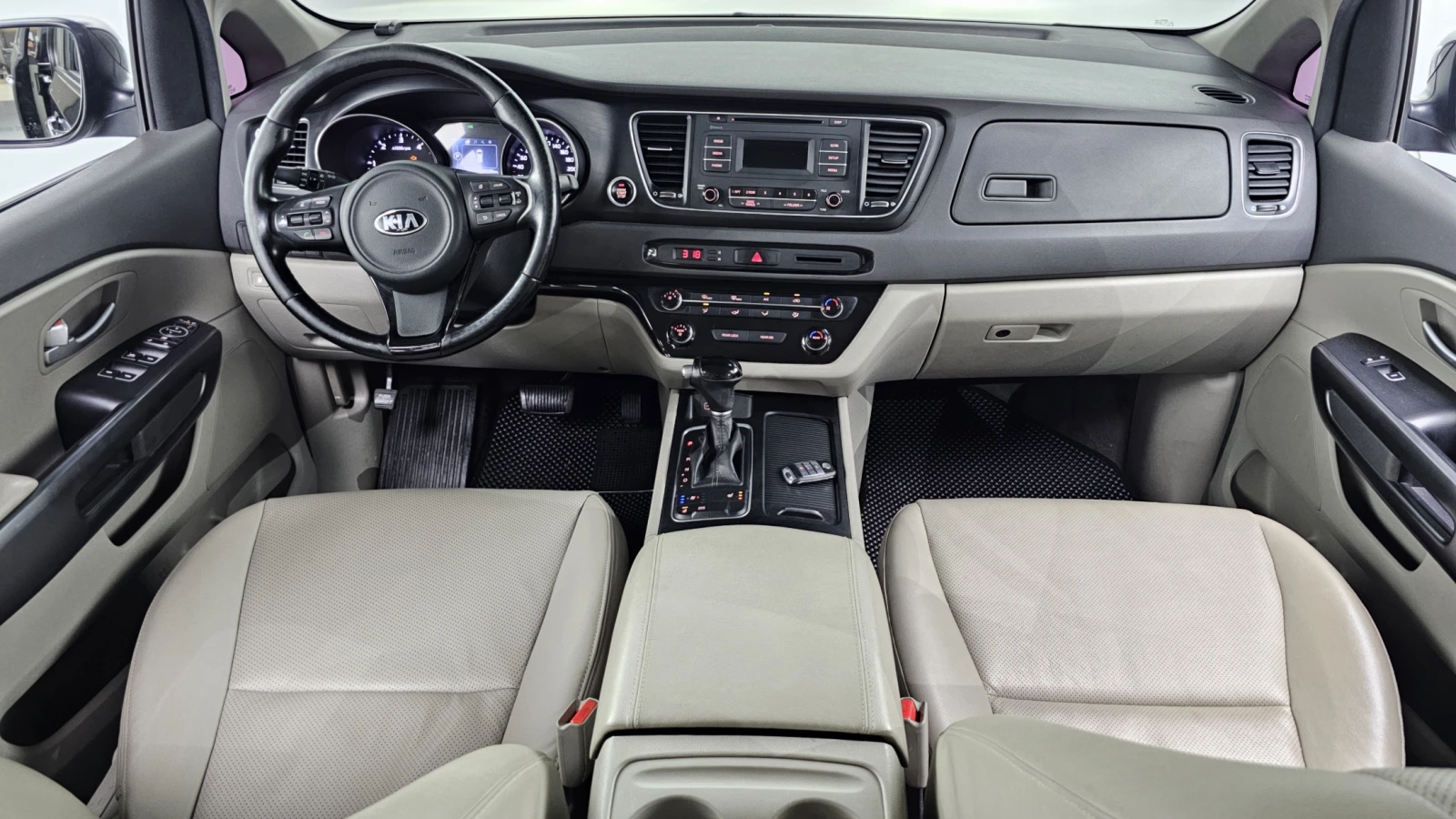 Kia Carnival All New 9-seater Luxury - изображение 7