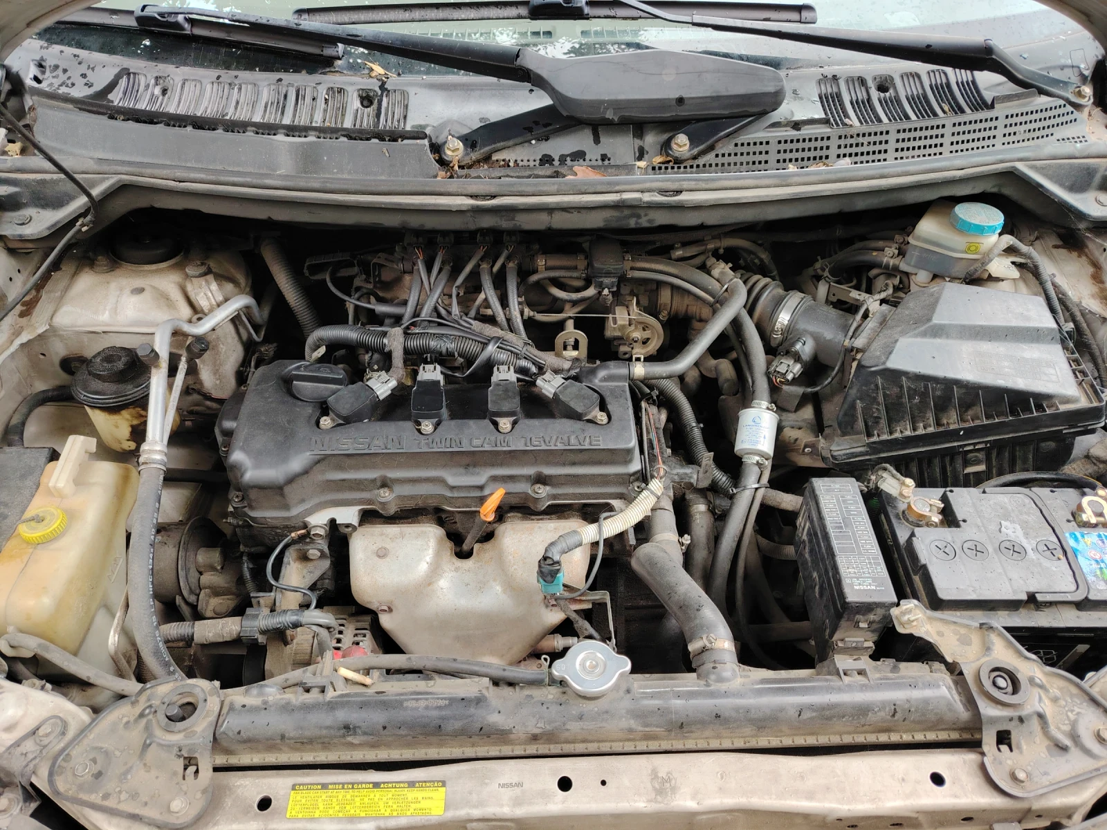 Nissan Almera tino  - изображение 3