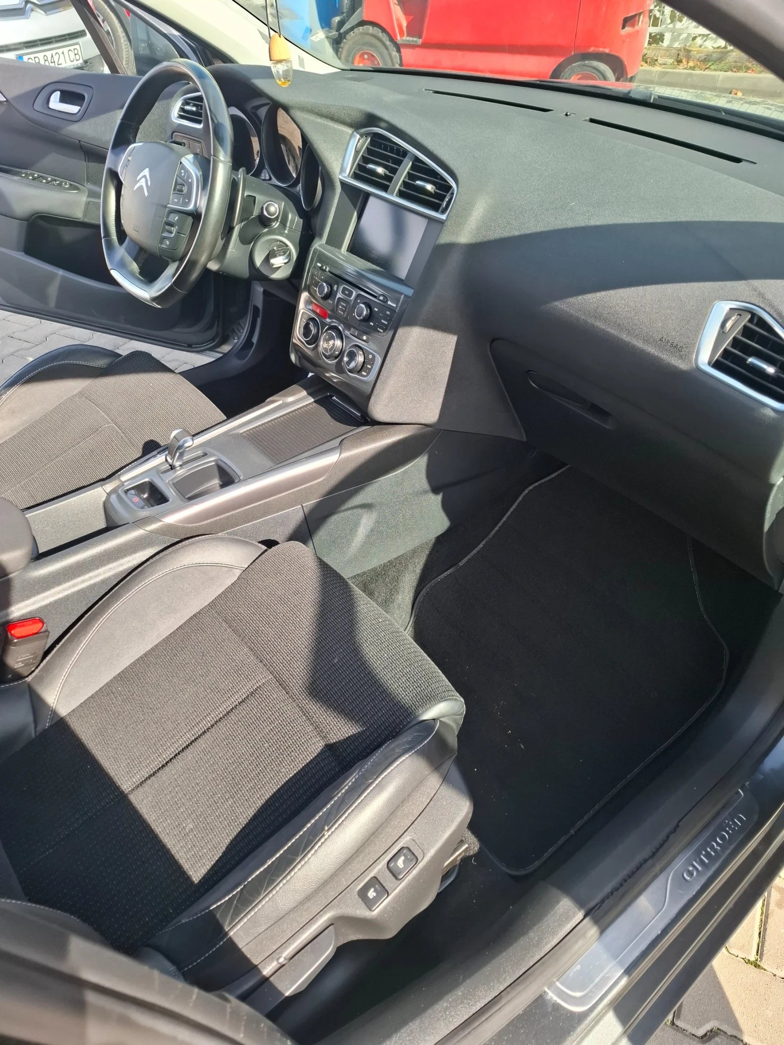 Citroen C4 1.6 - изображение 10