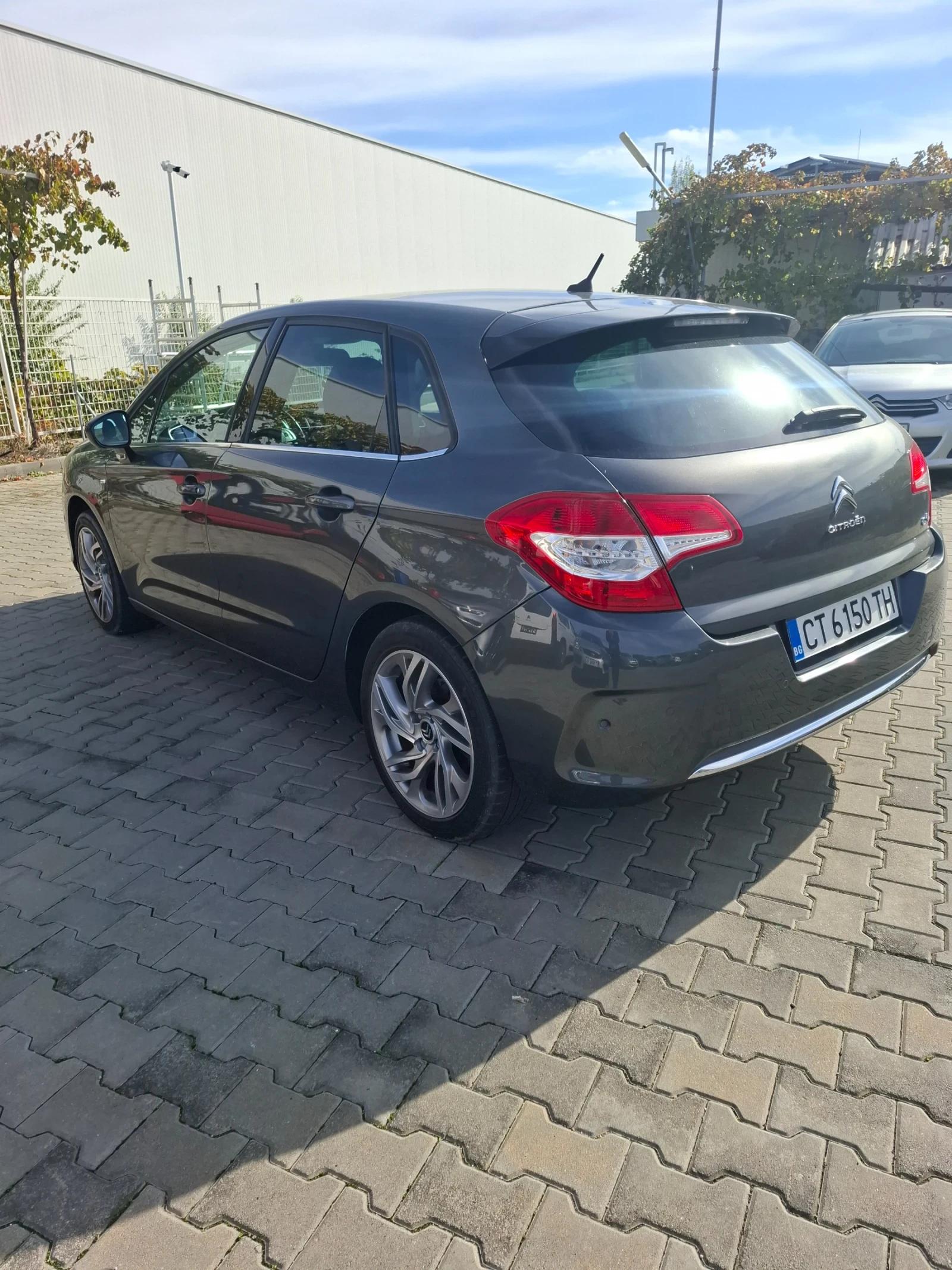 Citroen C4 1.6 - изображение 5