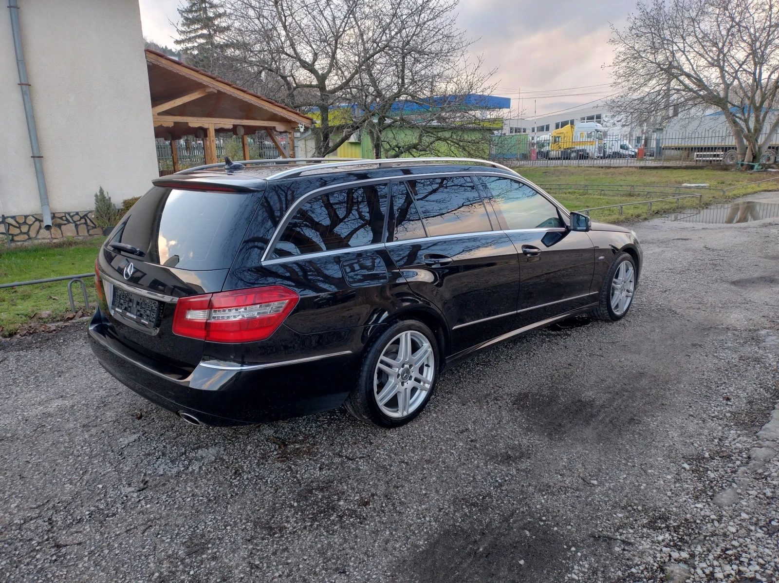 Mercedes-Benz E 350 CDI 4 MATIC FULL DISTRONIC AIR MATIC DESIGNO INDIV - изображение 6