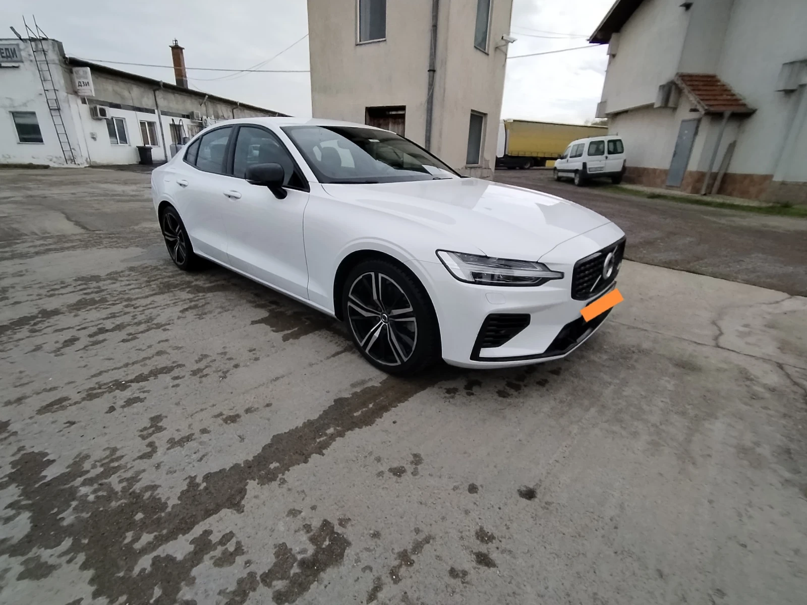 Volvo S60 Rdesign  - изображение 5