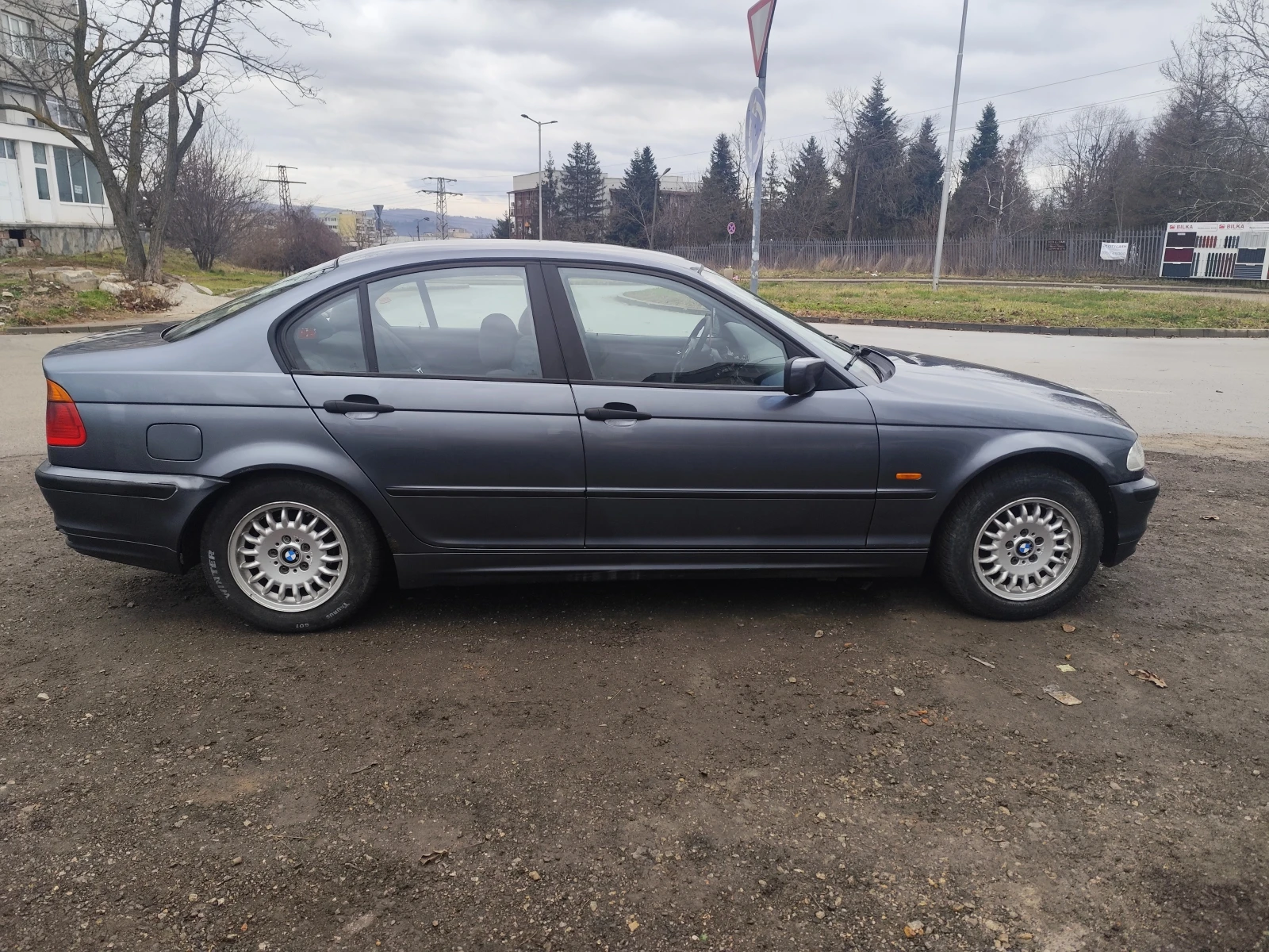 BMW 320 | Mobile.bg � ����������� 4
